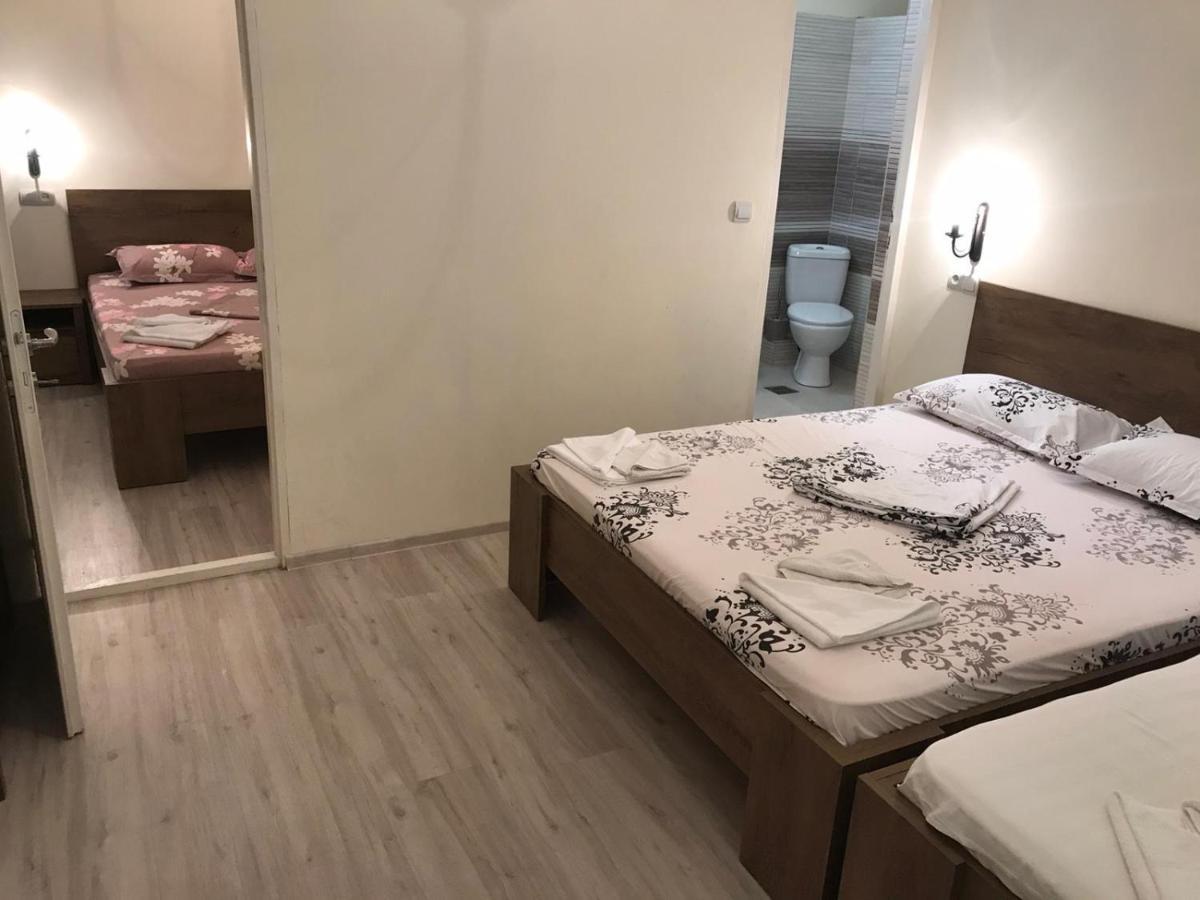 Pensiunea Paradis Băile Herculane Exteriör bild